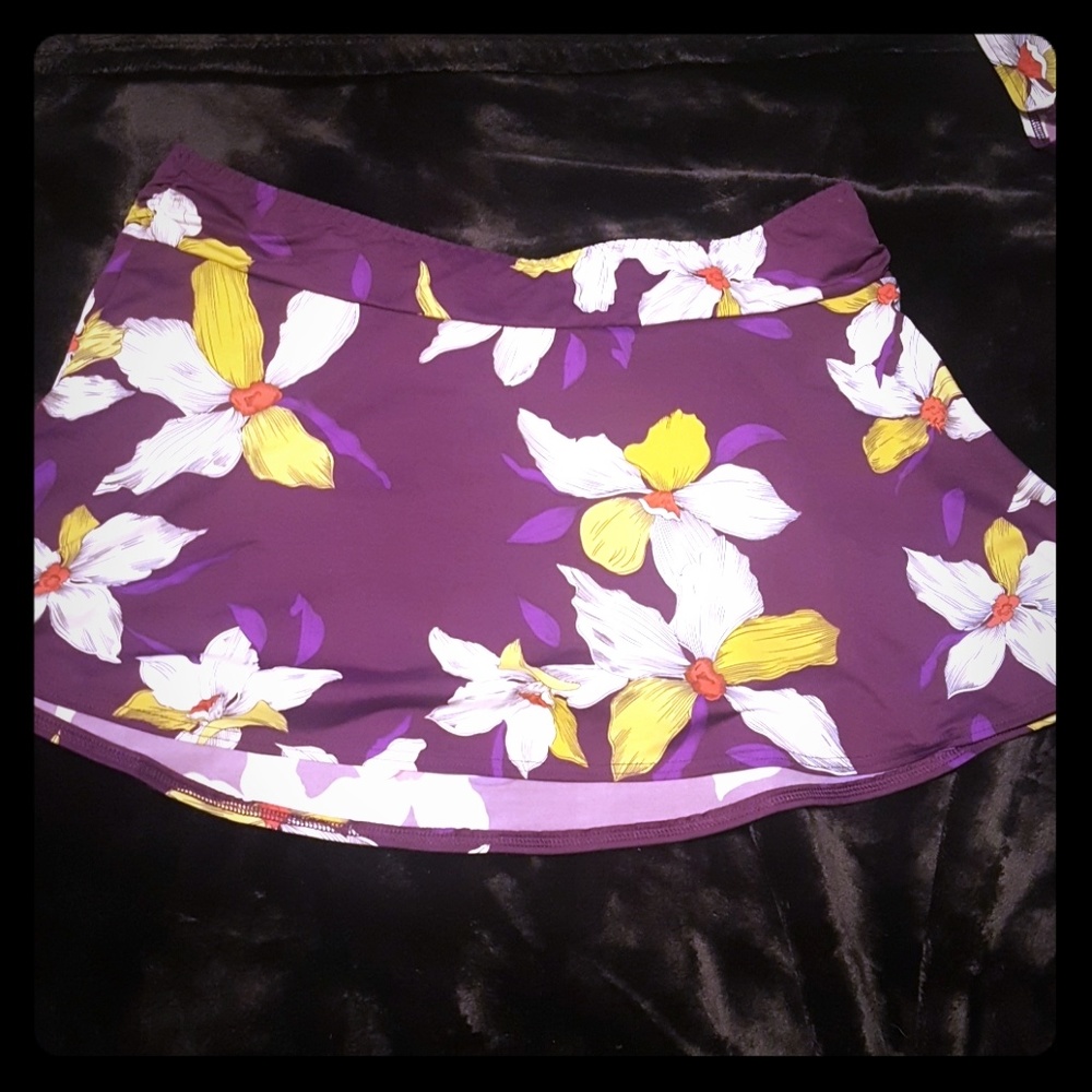 Land's End Swim Cover Skirt - 2 available!